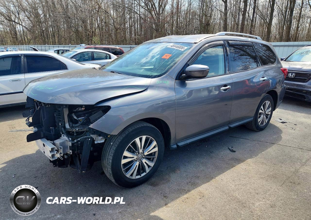 2019 Nissan Pathfinder Sv