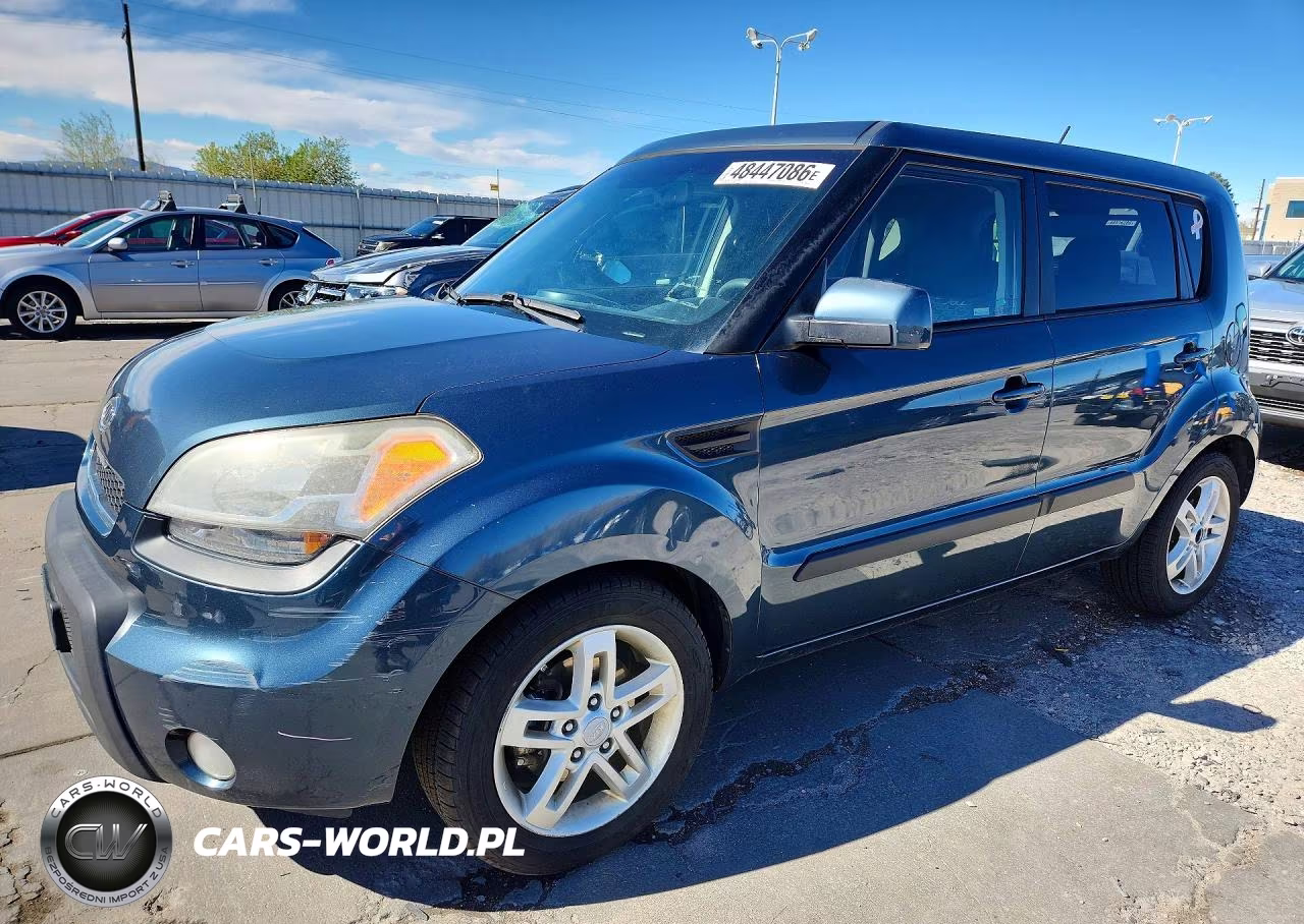 2011 Kia Soul +