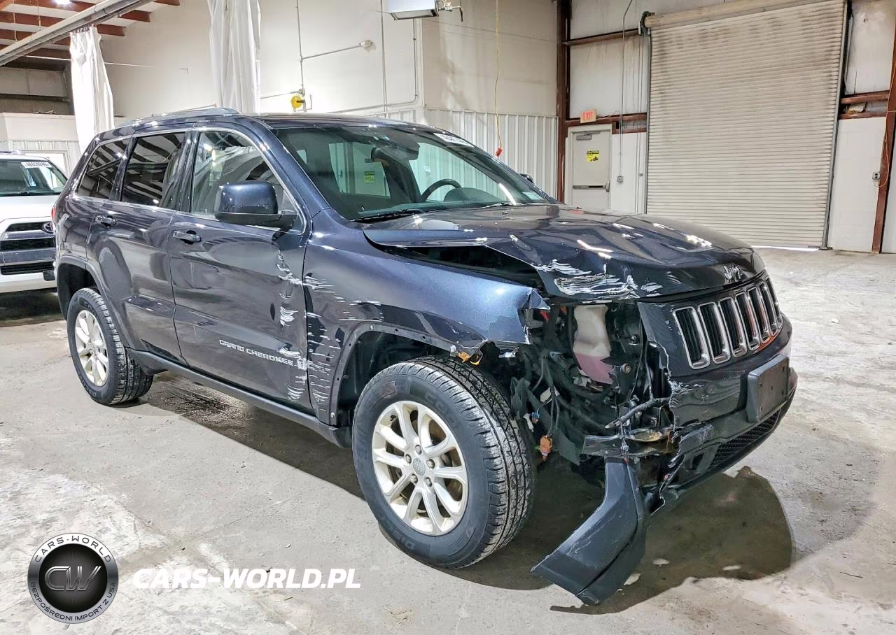 2014 Jeep Grand Cherokee Laredo VIN:1C4RJFAG3EC256433 - 4