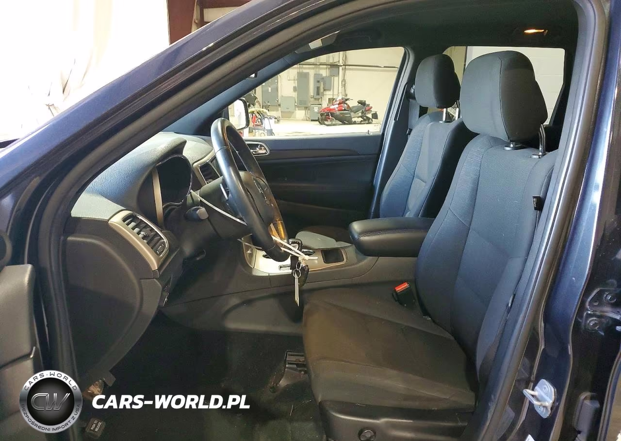 2014 Jeep Grand Cherokee Laredo VIN:1C4RJFAG3EC256433 - 7