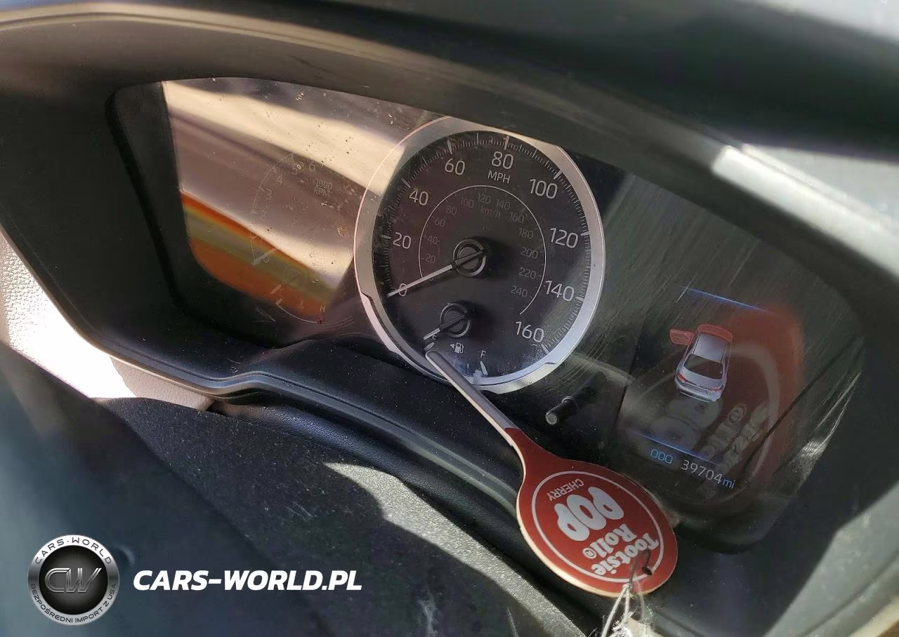 2022 Toyota Corolla Le VIN:5YFEPMAE3NP377583 - 9