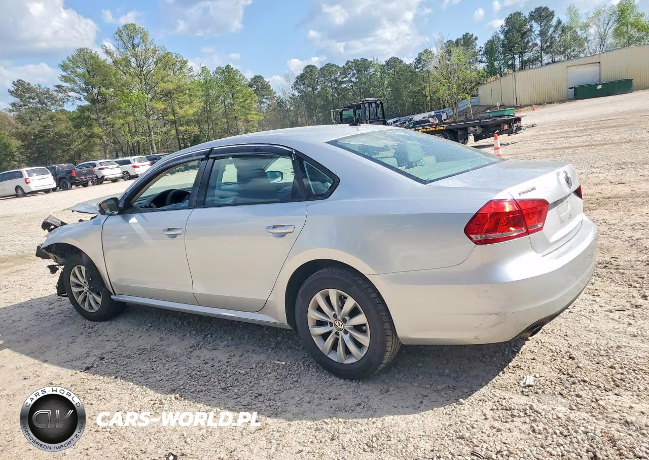 2013 Volkswagen Passat S VIN:1VWAH7A34DC008537 - 2