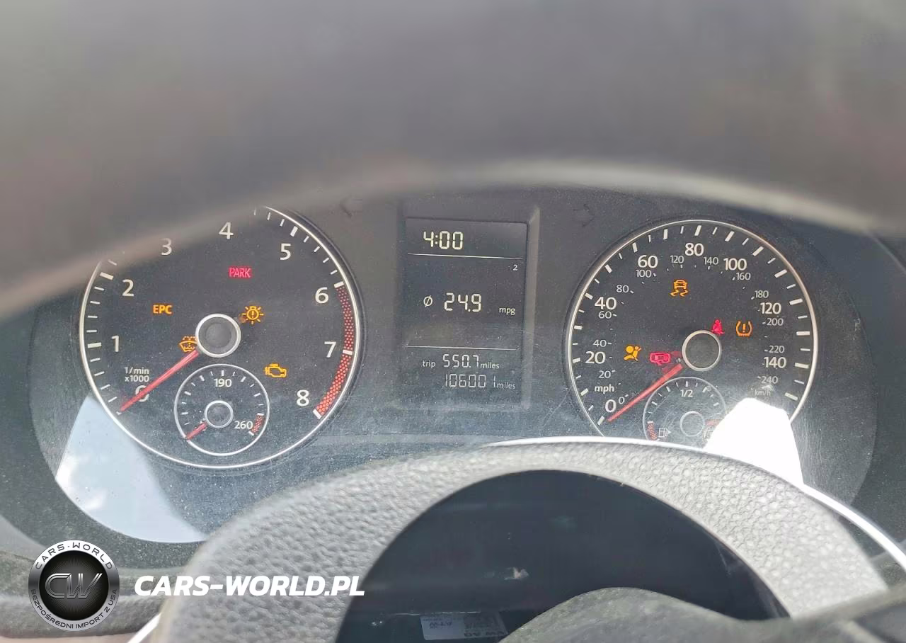 2013 Volkswagen Passat S VIN:1VWAH7A34DC008537 - 9