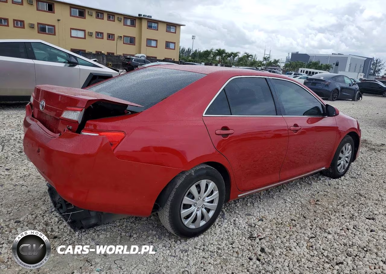 2014 Toyota Camry Le VIN:4T1BF1FK5EU728446 - 3