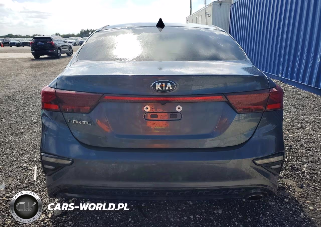 2021 Kia Forte Lxs VIN:3KPF24AD1ME377835 - 6