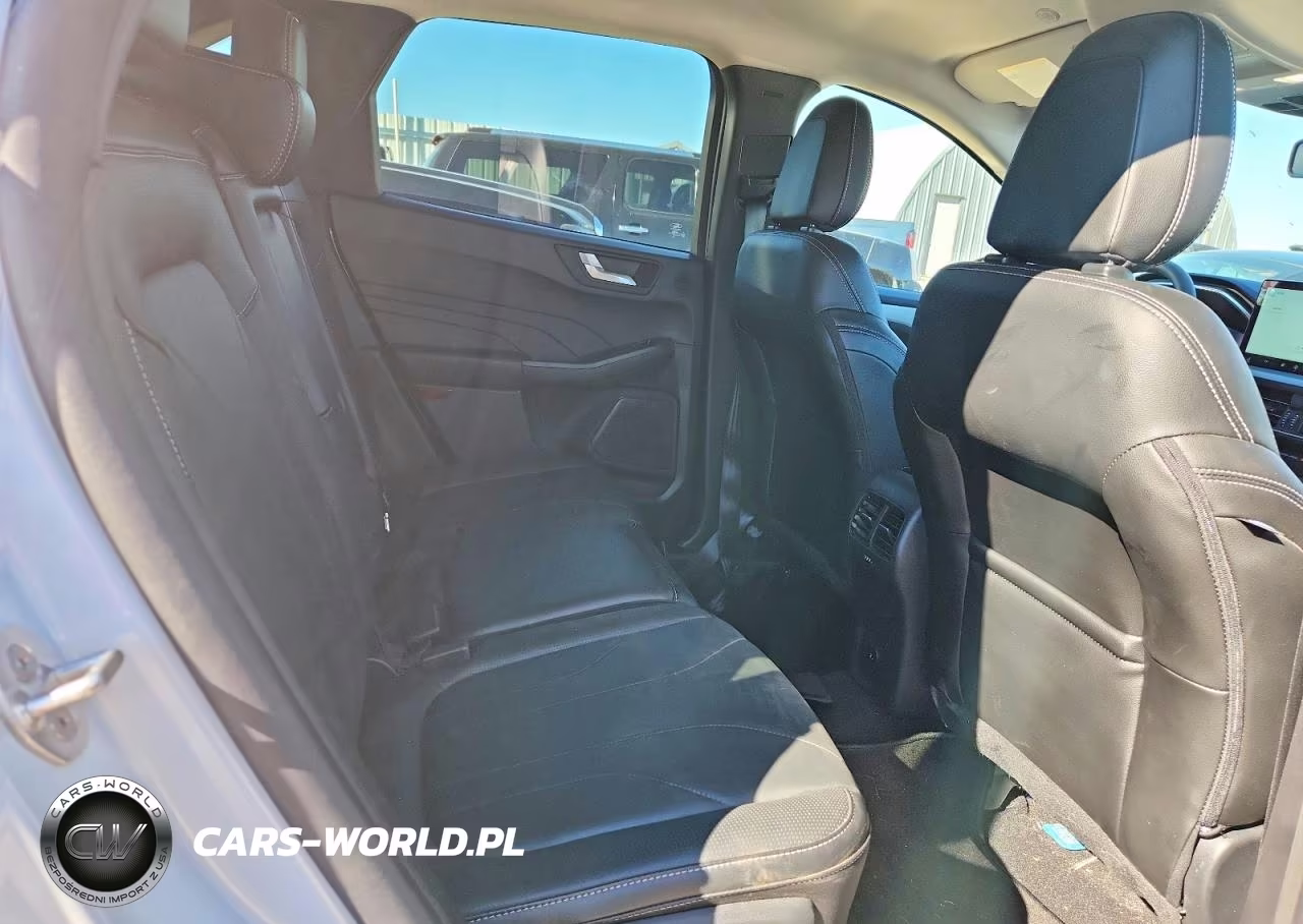 2025 Ford Escape Platinum VIN:1FMCU9JA2SUB03067 - 10