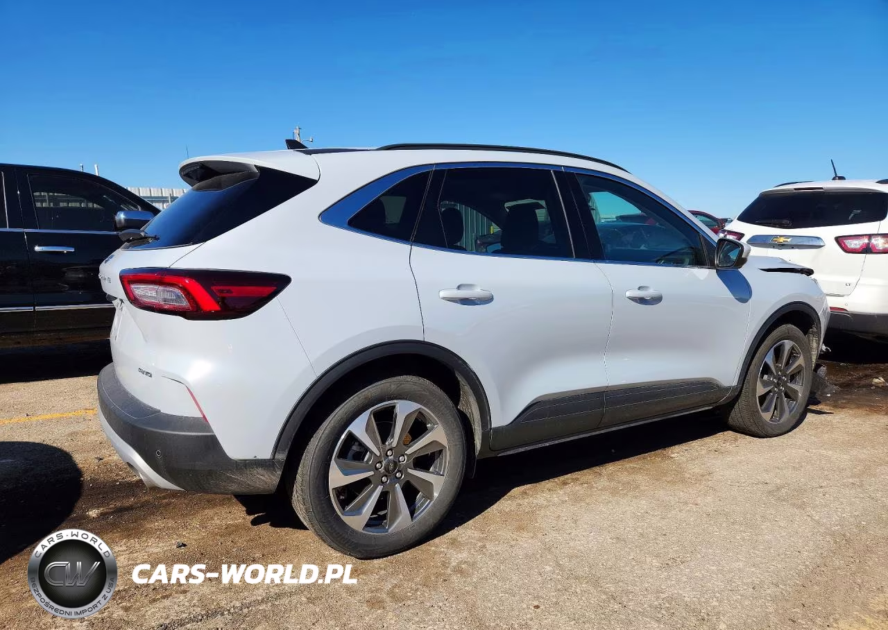 2025 Ford Escape Platinum VIN:1FMCU9JA2SUB03067 - 3