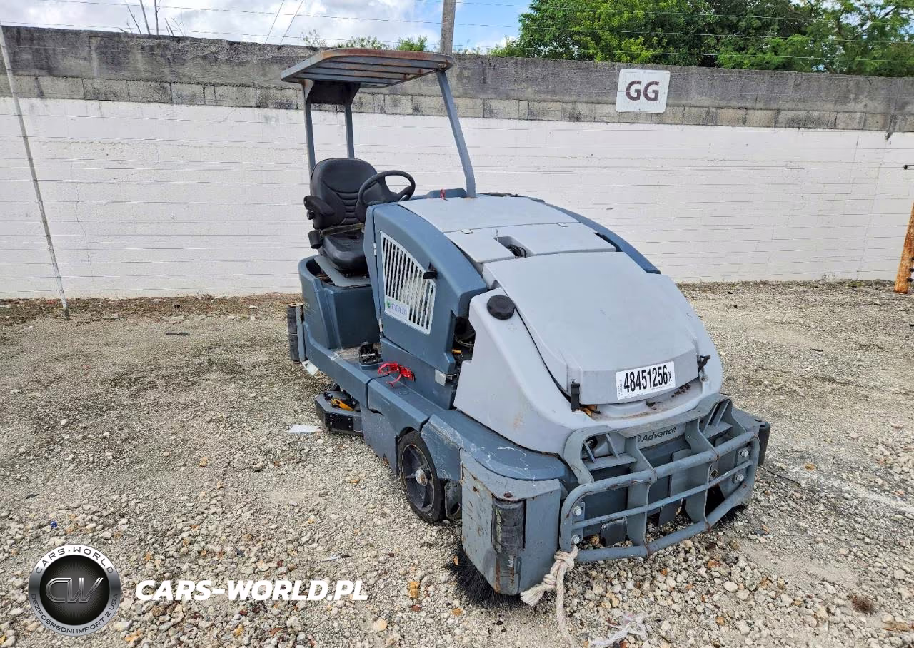 2014 Advance Cs7010 Sweeper
