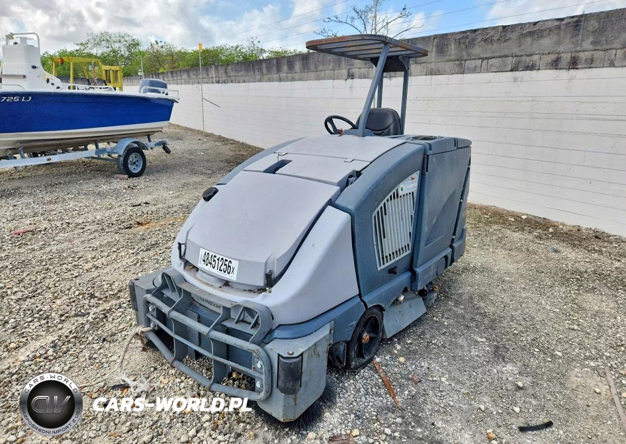 2014 Advance Cs7010 Sweeper VIN:1000066650 - 2