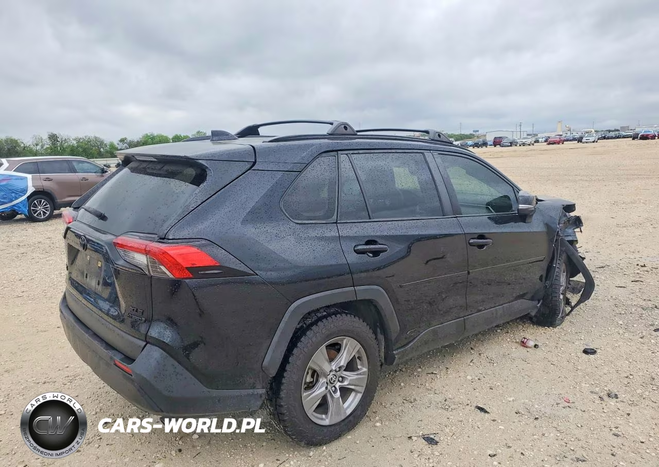 2022 Toyota Rav4 Hybrid Xle VIN:JTMRWRFV8ND159040 - 3