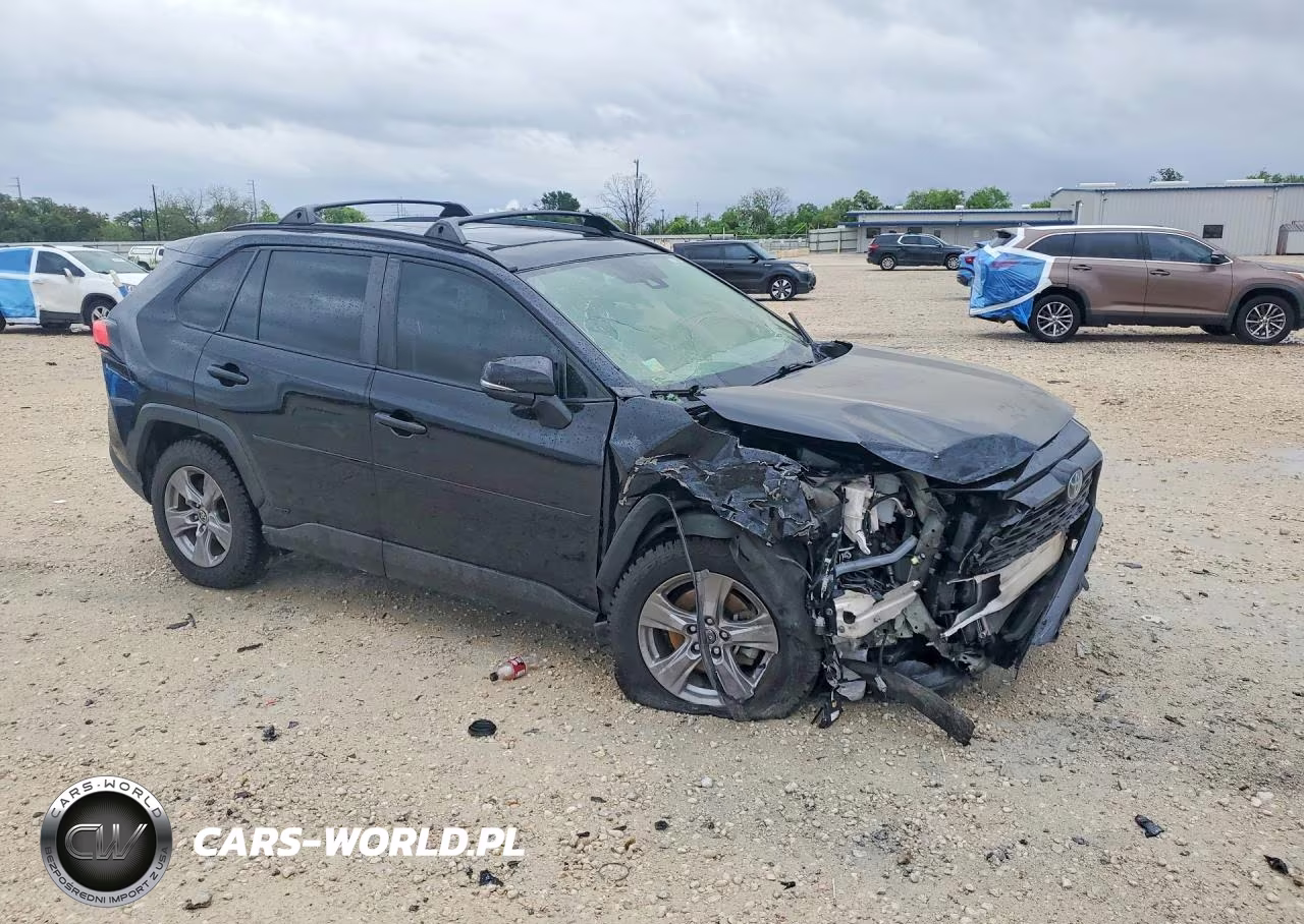 2022 Toyota Rav4 Hybrid Xle VIN:JTMRWRFV8ND159040 - 4