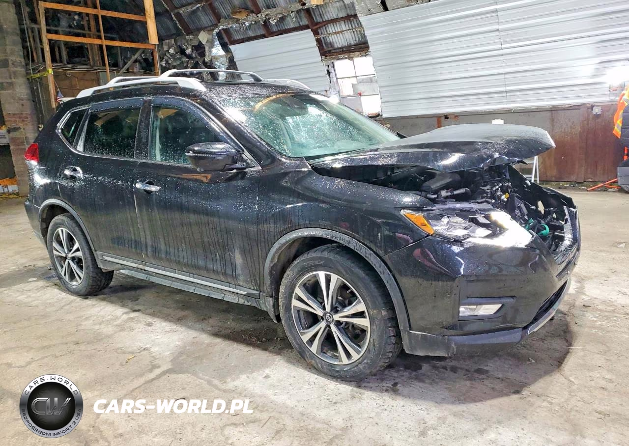 2018 Nissan Rogue S VIN:5N1AT2MV1JC821181 - 4