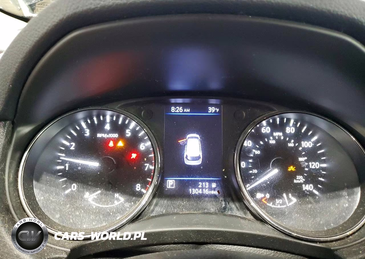 2018 Nissan Rogue S VIN:5N1AT2MV1JC821181 - 9