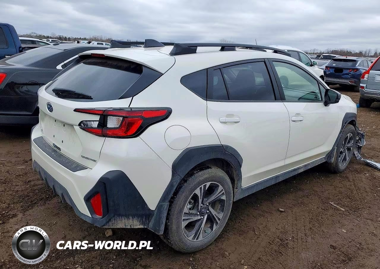 2024 Subaru Crosstrek Premium VIN:JF2GUADC3R8876767 - 3