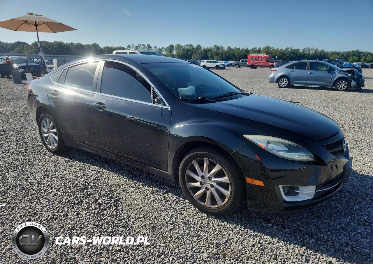 2011 Mazda 6 I VIN:1YVHZ8CH1B5M13215 - 4