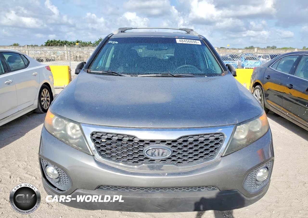 2012 Kia Sorento Lx VIN:5XYKT3A63CG206447 - 5