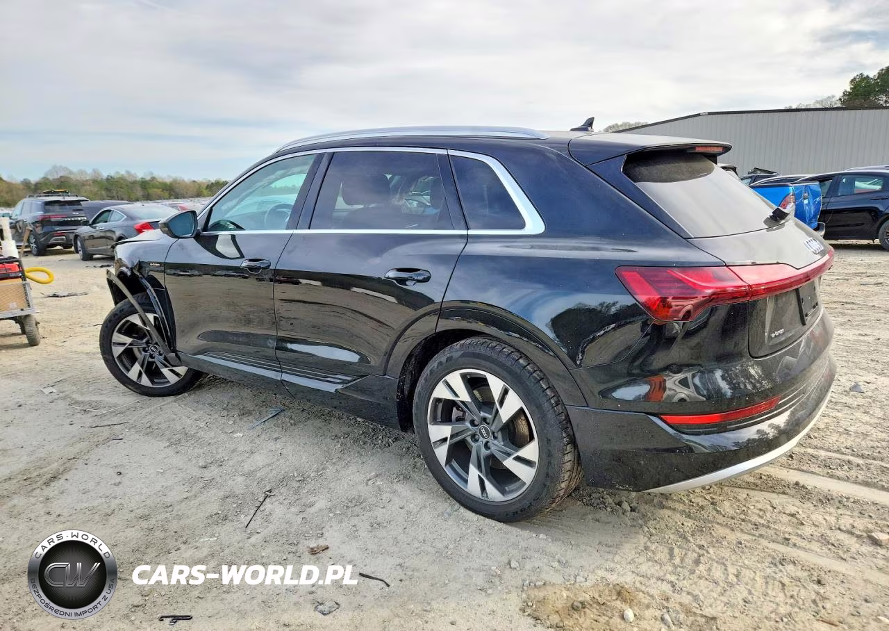 2021 Audi E-Tron Premium VIN:WA1AAAGE9MB011267 - 2