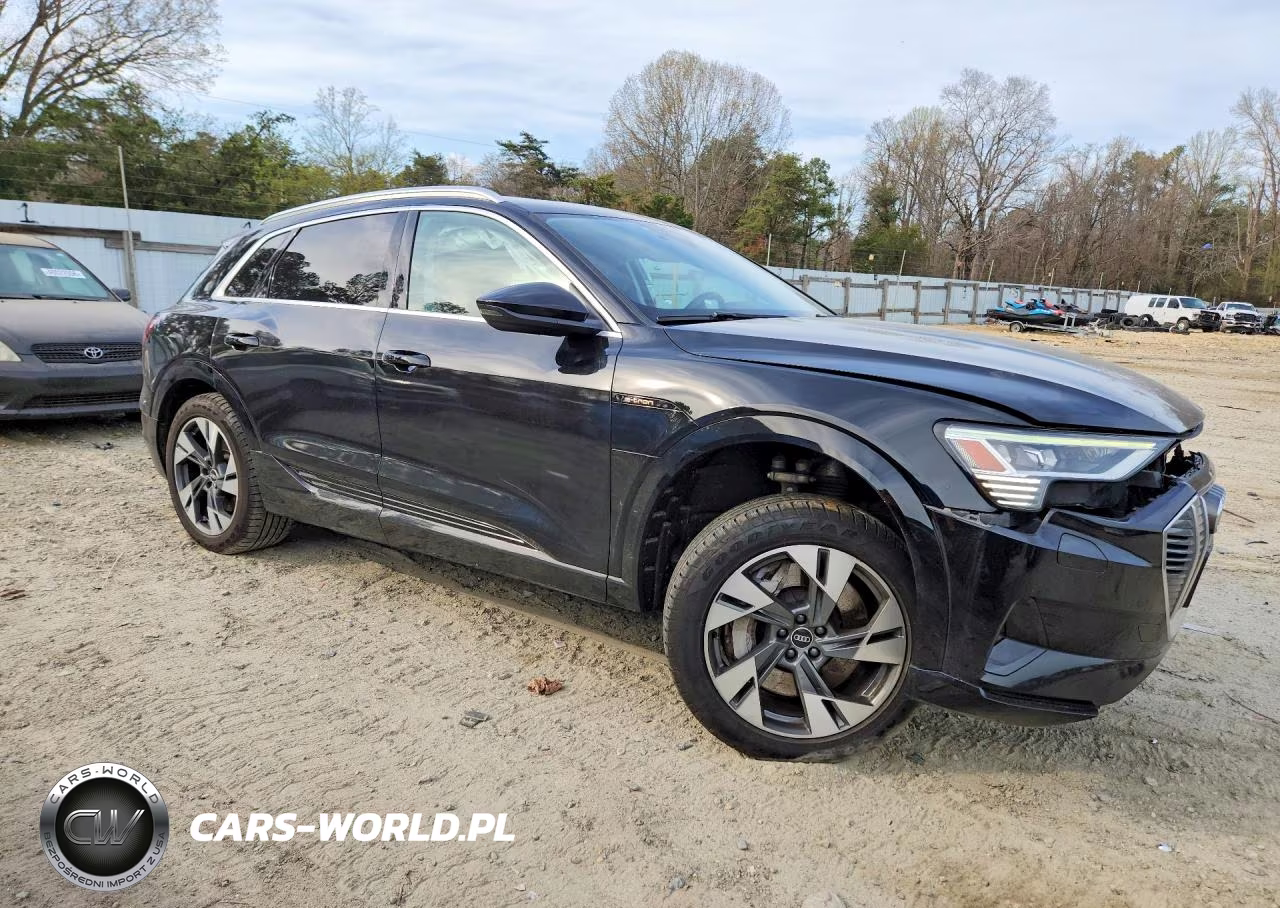 2021 Audi E-Tron Premium VIN:WA1AAAGE9MB011267 - 4