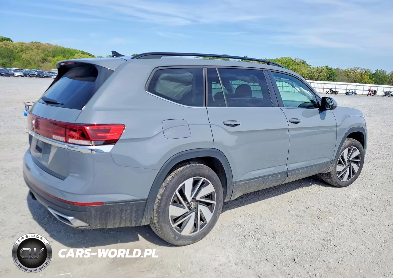 2025 Volkswagen Atlas Se VIN:1V2JR2CA9SC512513 - 3