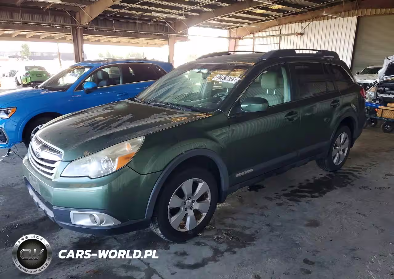 2010 Subaru Outback 2.5I Premium