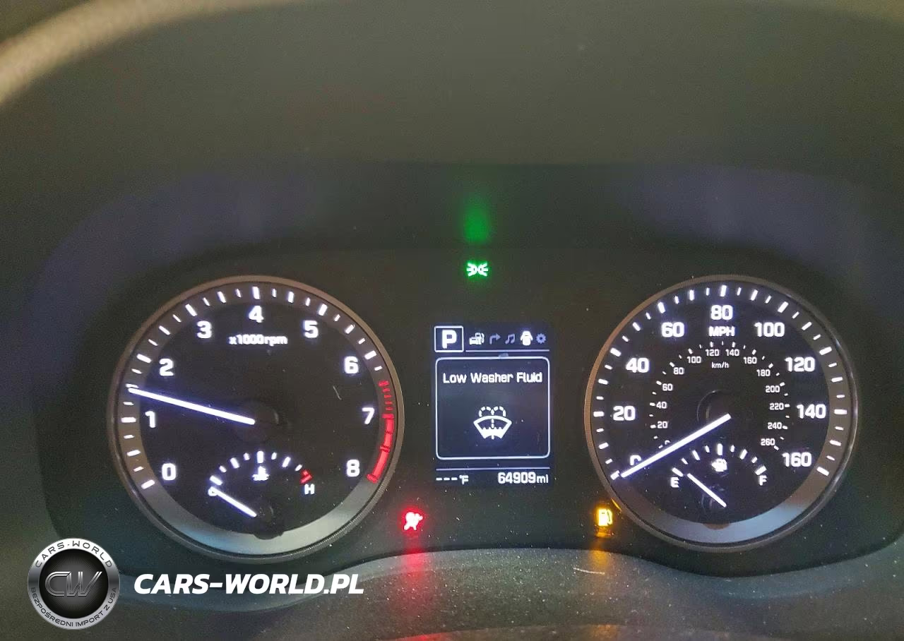 2017 Hyundai Tucson Se Plus VIN:KM8J33A44HU420584 - 9