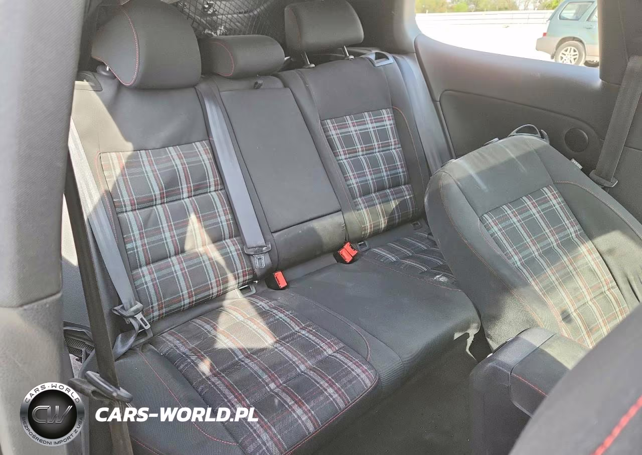 2012 Volkswagen Gti 2-Door VIN:WVWFD7AJ8CW135856 - 10