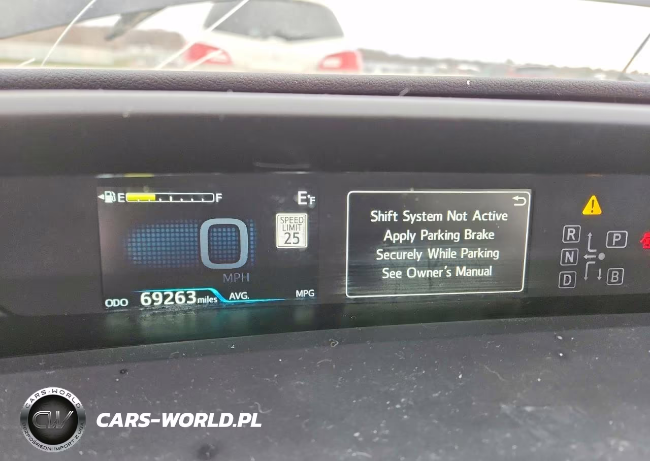 2022 Toyota Prius Limited VIN:JTDKAMFU6N3169453 - 9