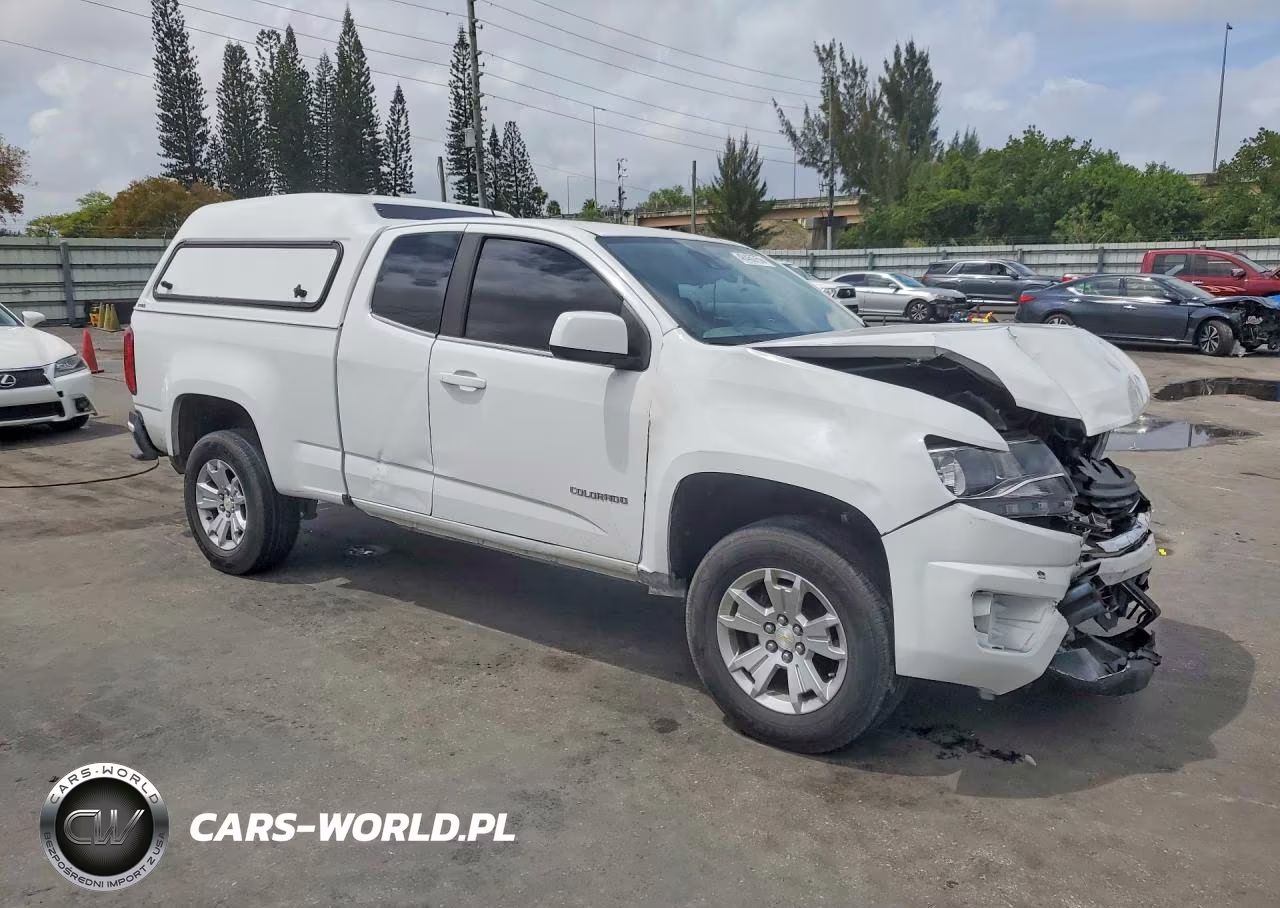 2018 Chevrolet Colorado Lt VIN:1GCHSCEN3J1240657 - 4