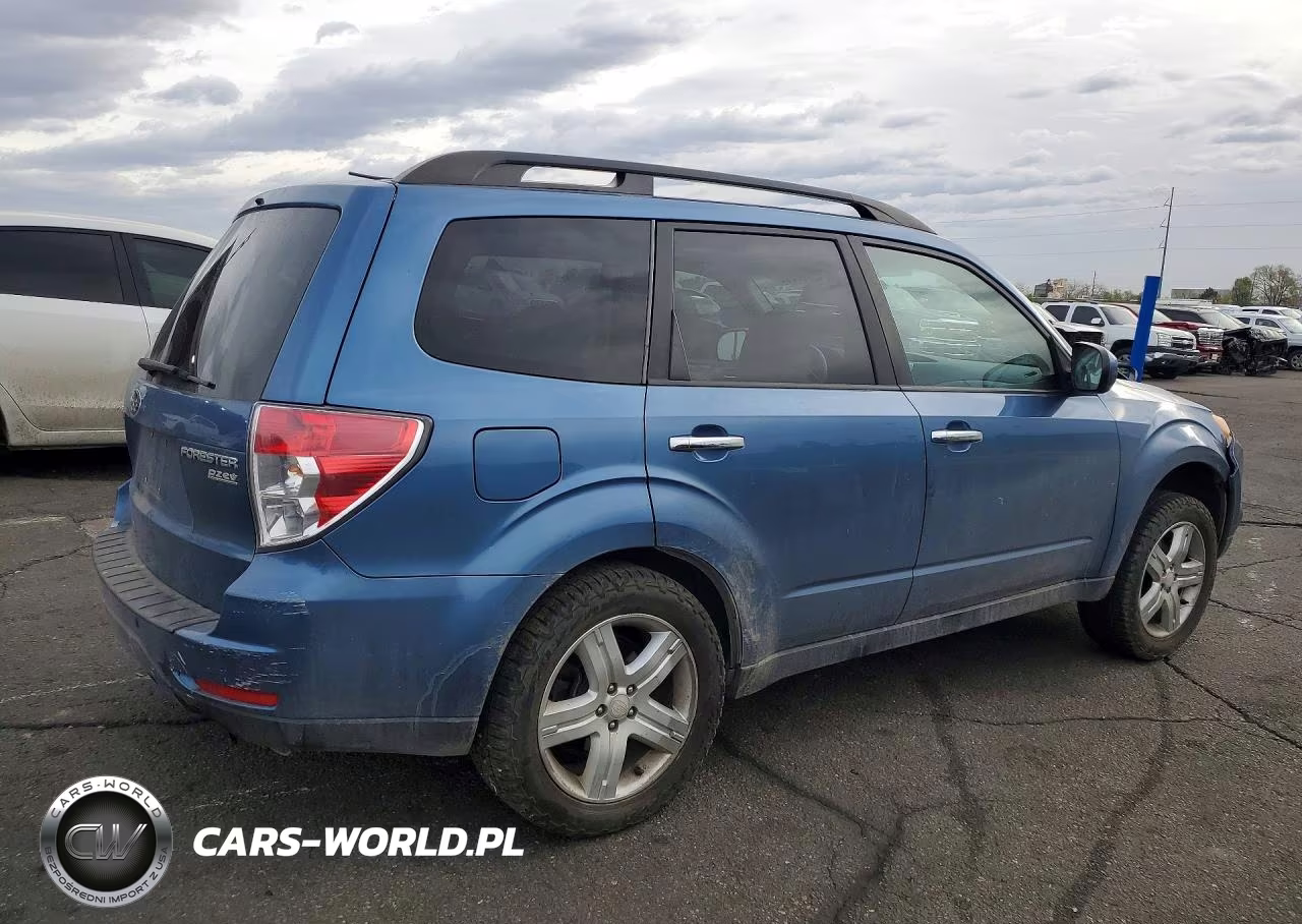 2010 Subaru Forester 2.5X Premium VIN:JF2SH6CC7AH909173 - 3