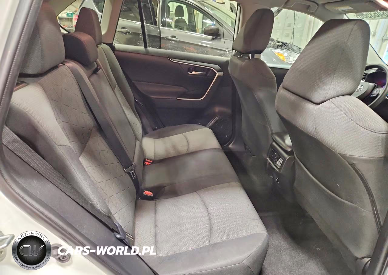 2020 Toyota Rav4 Xle VIN:2T3W1RFV2LC057560 - 10