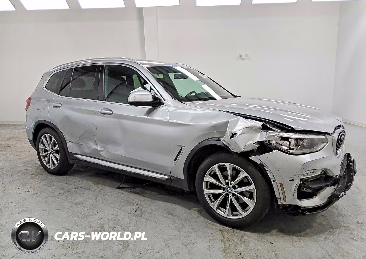 2018 BMW X3 xDrive30I VIN:5UXTR9C5XJLD73384 - 4