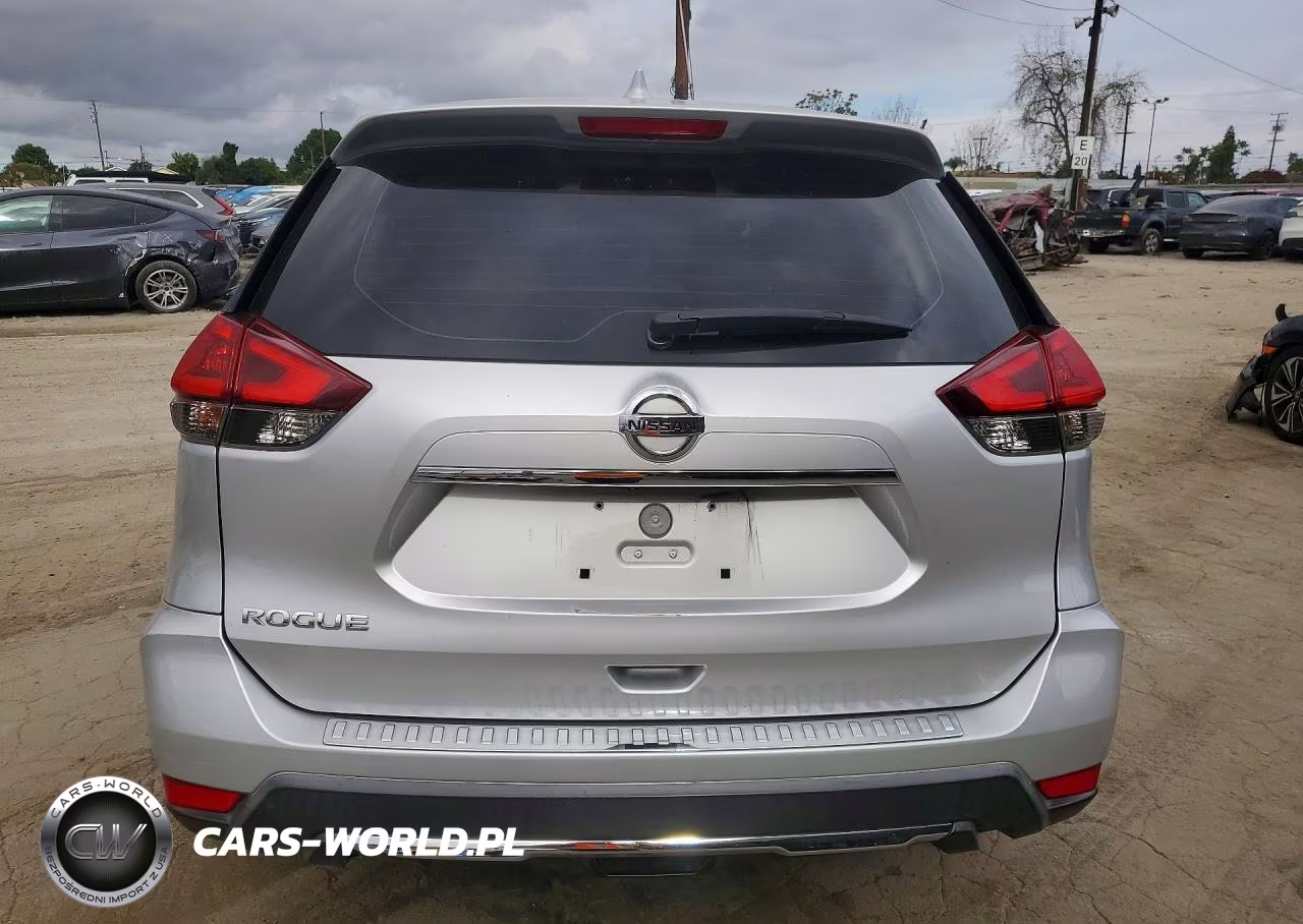 2018 Nissan Rogue S VIN:KNMAT2MT2JP540227 - 6