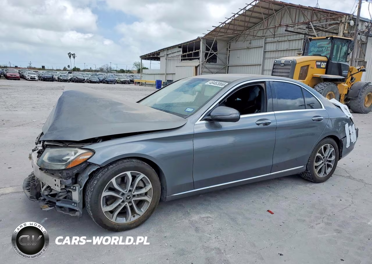 2017 Mercedes-Benz C 300 VIN:55SWF4JB8HU230476 - 1
