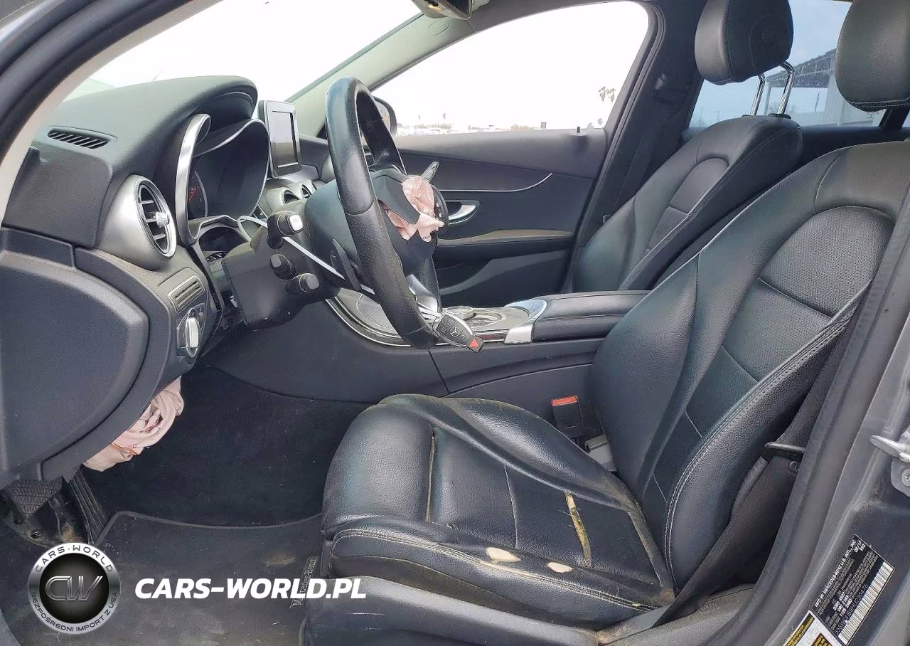 2017 Mercedes-Benz C 300 VIN:55SWF4JB8HU230476 - 7