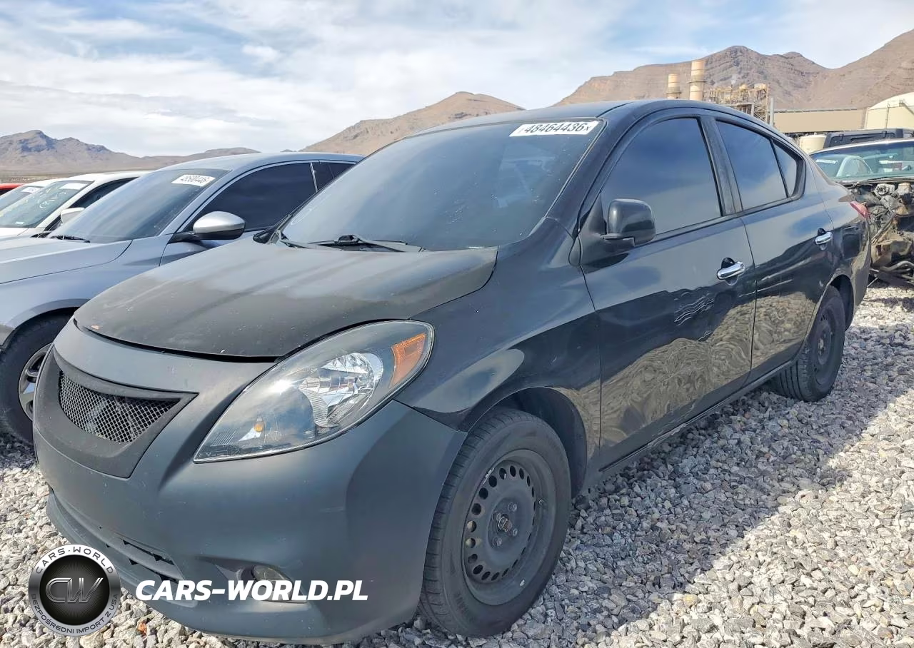 2013 Nissan Versa 1.6 S