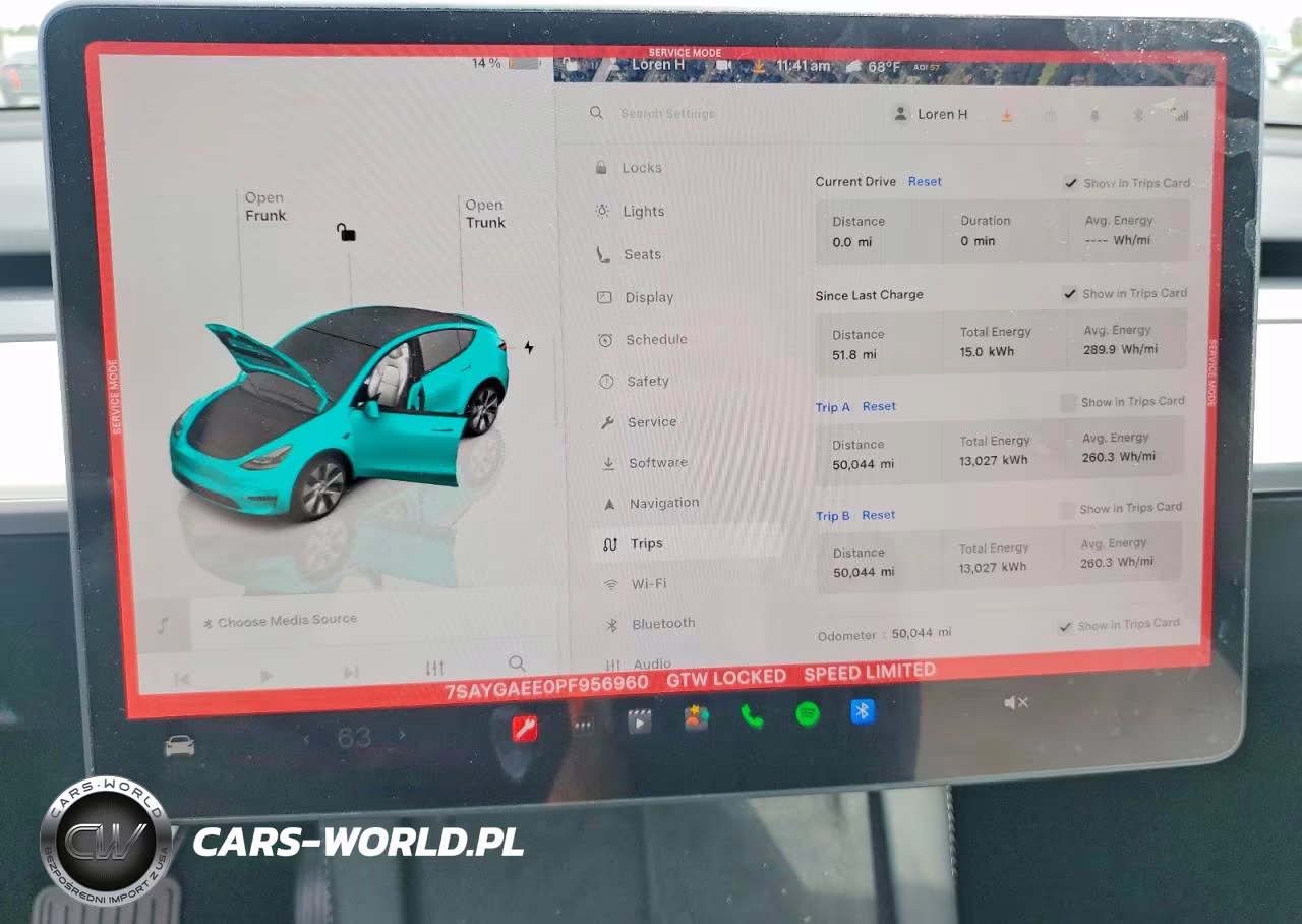 2023 Tesla Model Y VIN:7SAYGAEE0PF956960 - 9