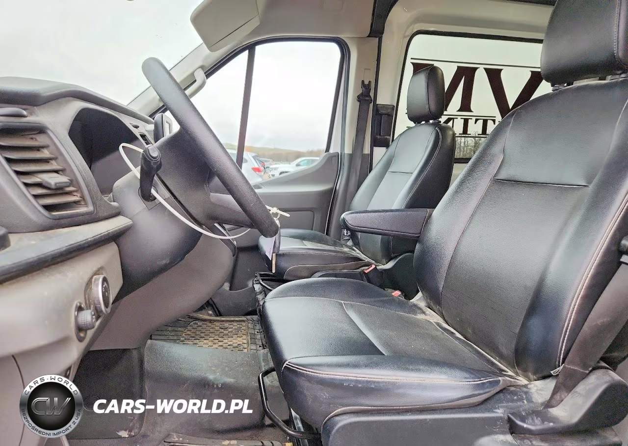 2023 Ford Transit T-250 VIN:1FTBR2C89PKA75581 - 7