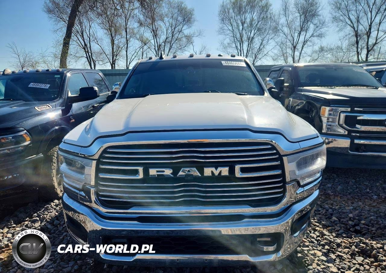2021 Ram 3500 Laramie VIN:3C63RRJL1MG636905 - 9