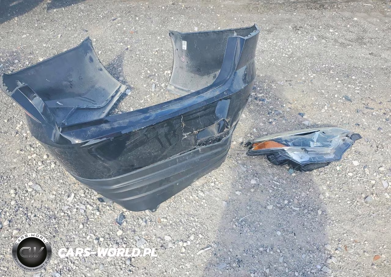 2025 Toyota Camry Le VIN:4T1DAACK9SU145028 - 12