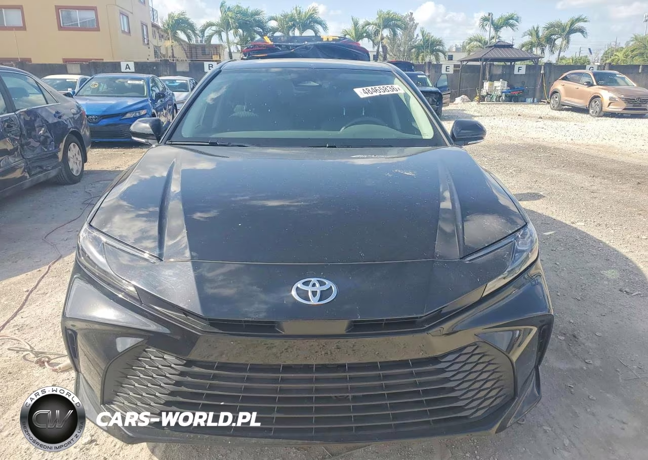 2025 Toyota Camry Le VIN:4T1DAACK9SU145028 - 5