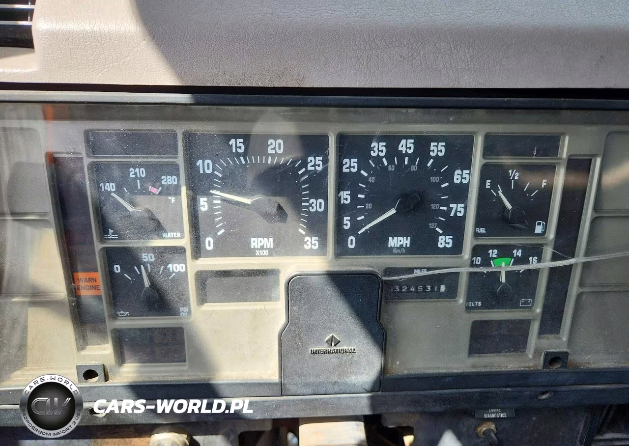 2000 International 4700 Flatbed Truck VIN:1HTSCAAM7YH260161 - 9