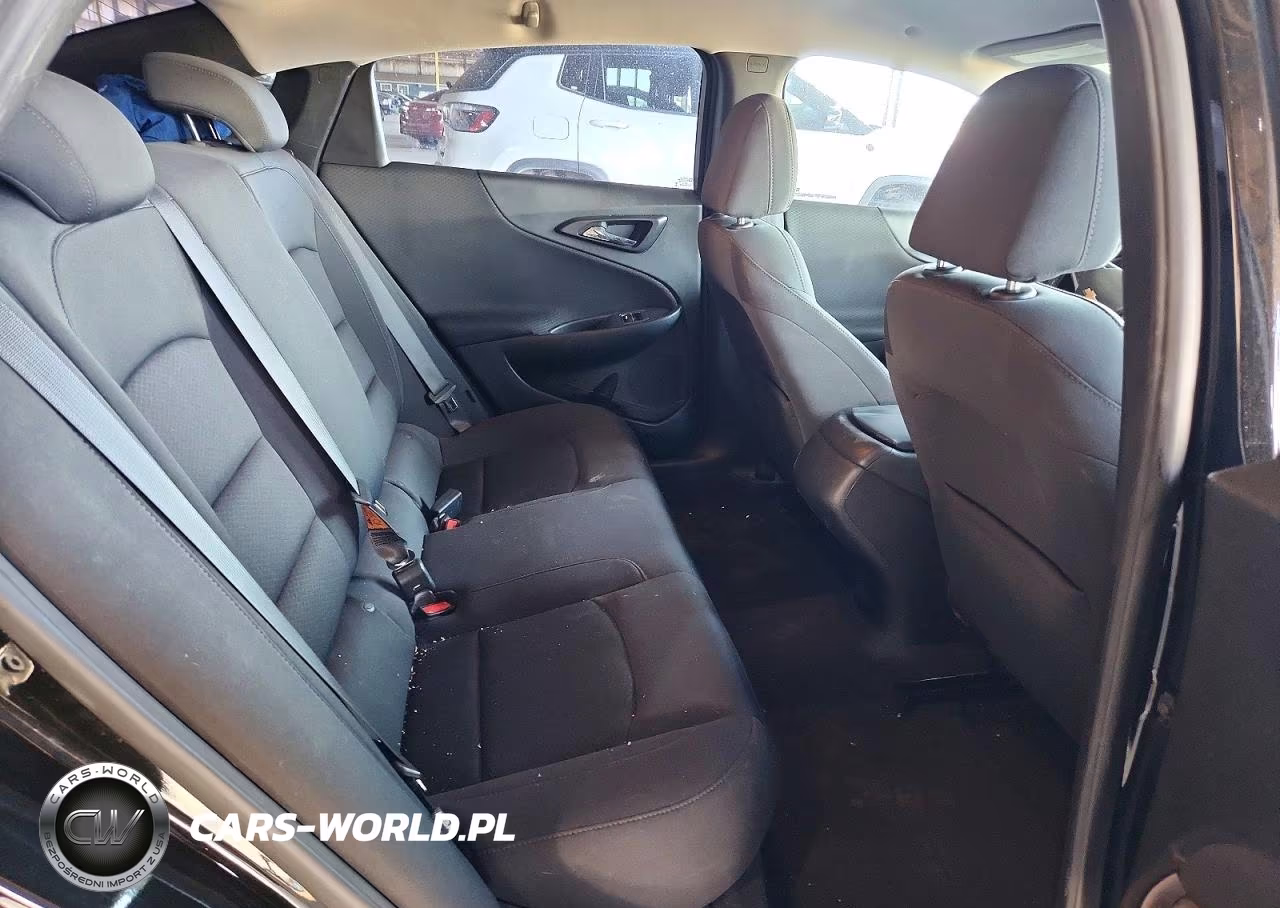 2021 Chevrolet Malibu Rs VIN:1G1ZG5ST3MF049695 - 10
