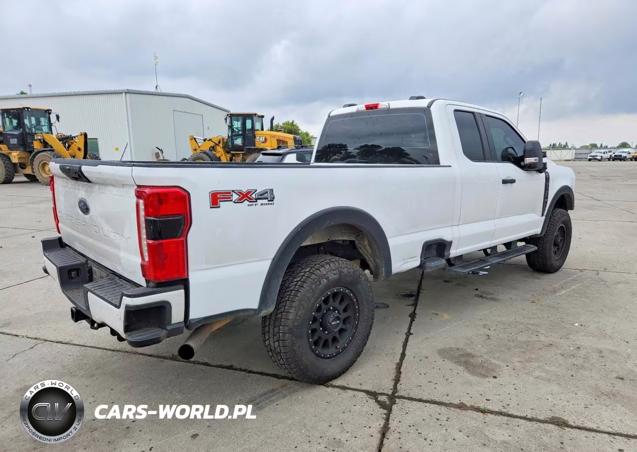 2024 Ford F350 Super Duty VIN:1FT8X3BNXREE73509 - 3