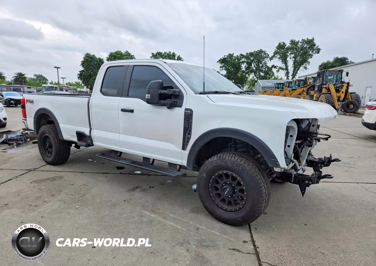 2024 Ford F350 Super Duty VIN:1FT8X3BNXREE73509 - 4