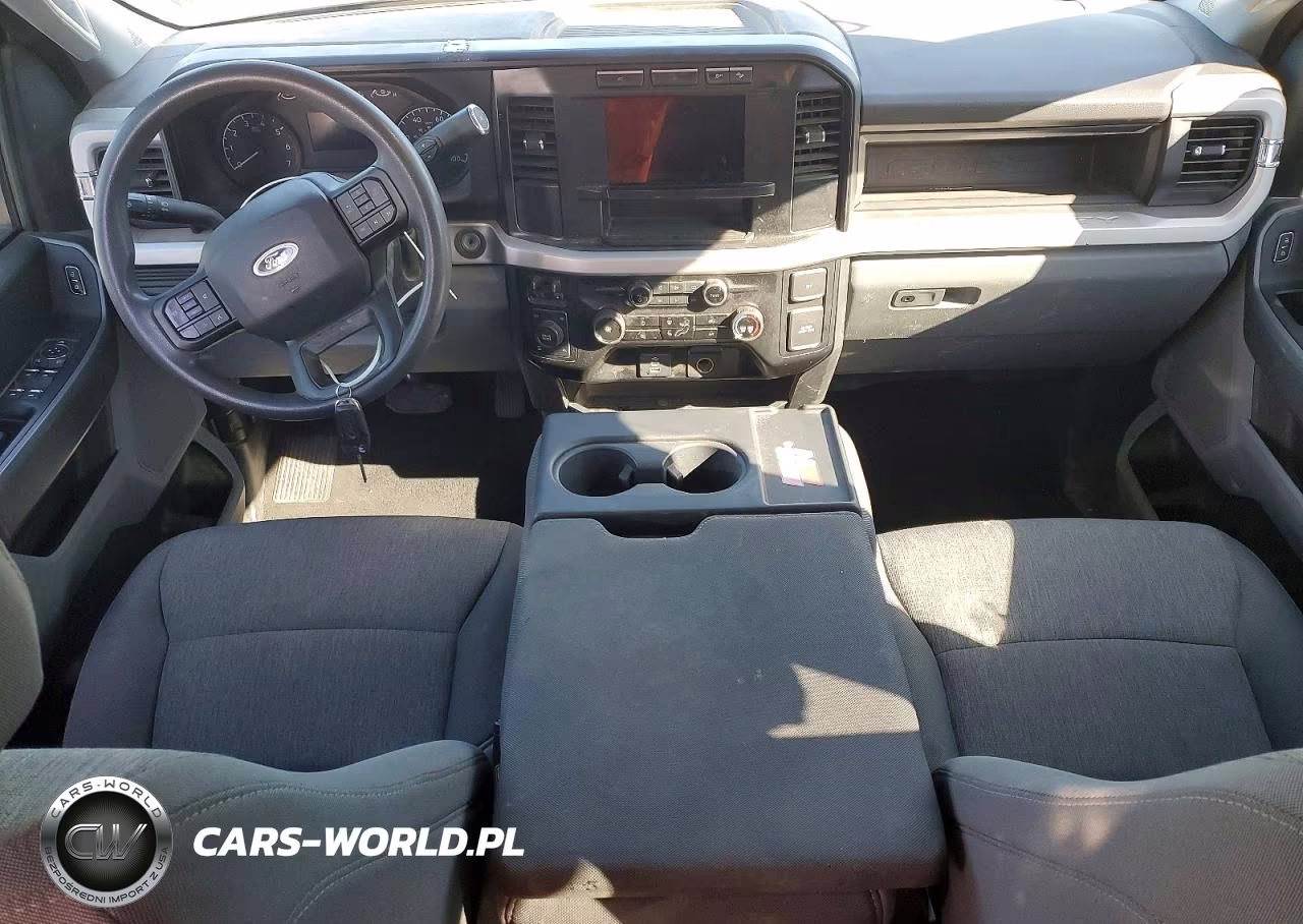 2024 Ford F350 Super Duty VIN:1FT8X3BNXREE73509 - 8
