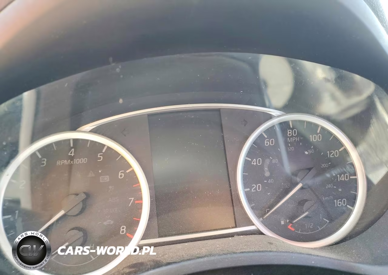2018 Nissan Sentra Sv VIN:3N1AB7AP2JL652614 - 9