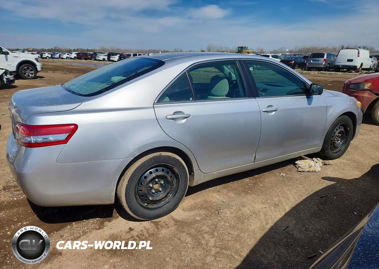 2010 Toyota Camry Le VIN:4T4BF3EK8AR053365 - 3