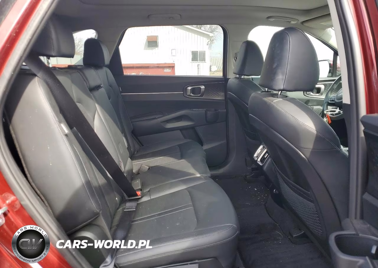 2025 Kia Sorento S VIN:5XYRLDJC5SG316019 - 11