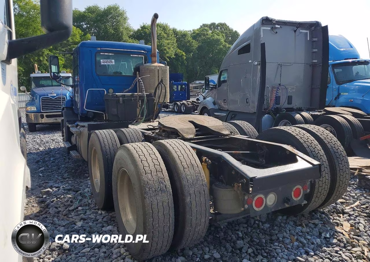 2016 Mack Cxu613 Semi Truck VIN:1M1AW21Y5GM076920 - 3