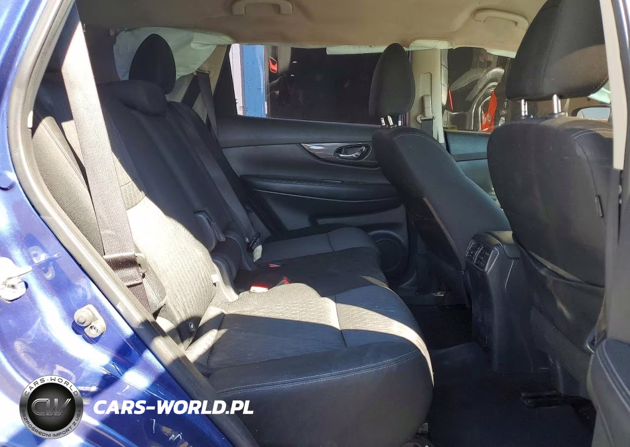 2018 Nissan Rogue S VIN:KNMAT2MT3JP539393 - 10
